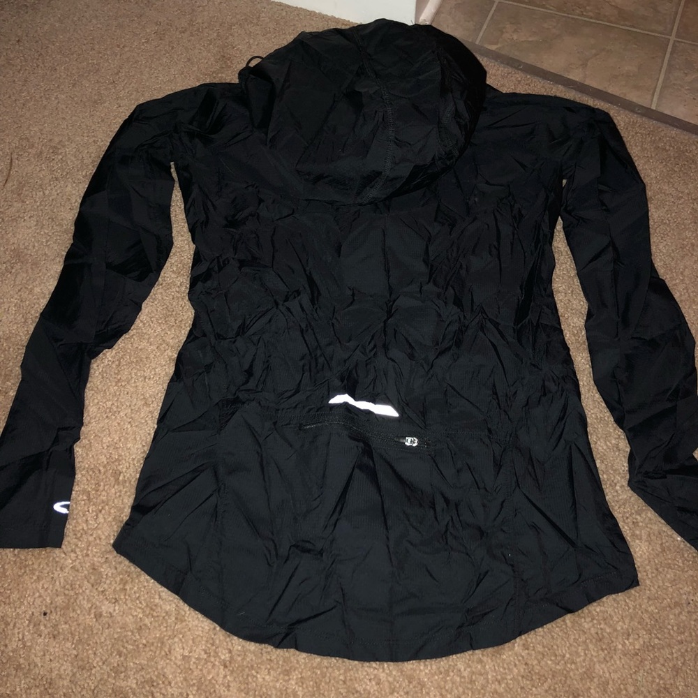 Windbreaker - Picture 2 of 3